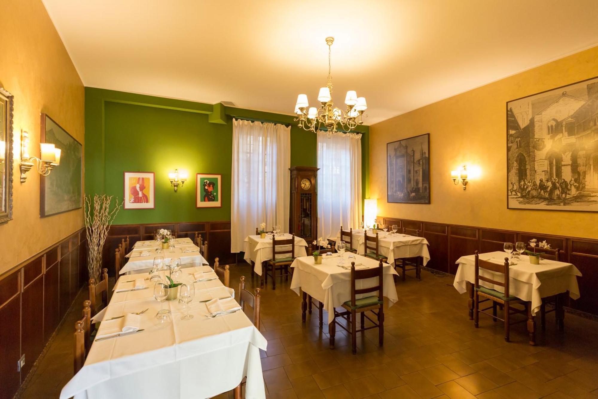 Antica Trattoria Dell'Uva Hotel Monza Eksteriør billede