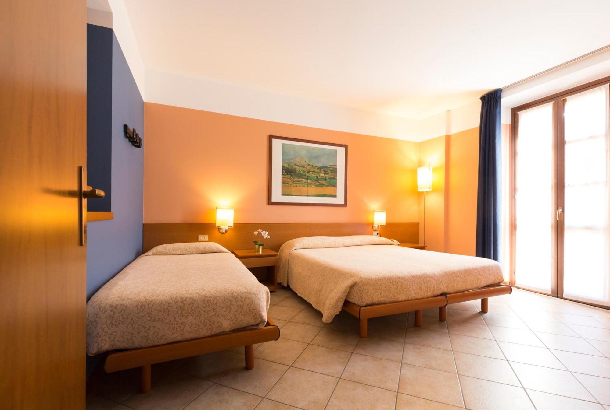 Antica Trattoria Dell'Uva Hotel Monza Eksteriør billede