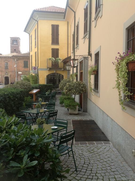 Antica Trattoria Dell'Uva Hotel Monza Eksteriør billede