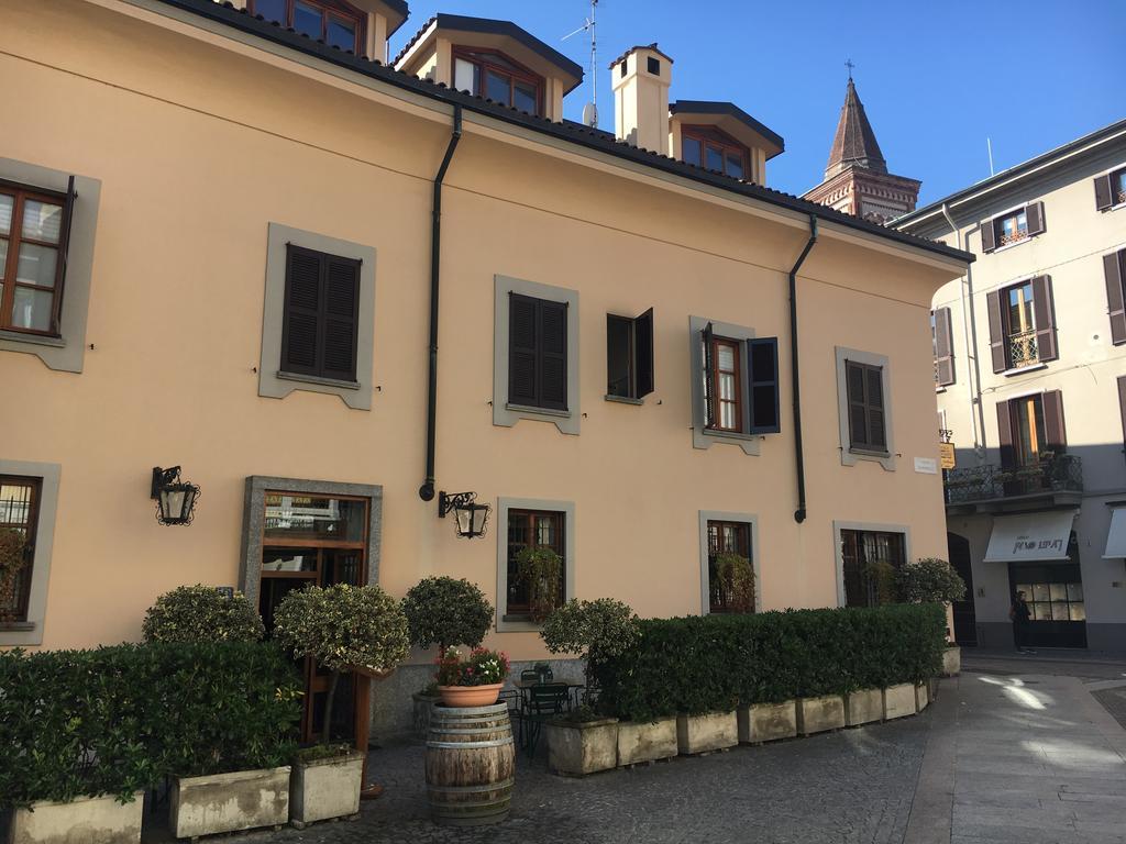 Antica Trattoria Dell'Uva Hotel Monza Eksteriør billede